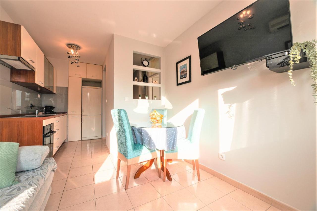Madea Split Apartment Bagian luar foto
